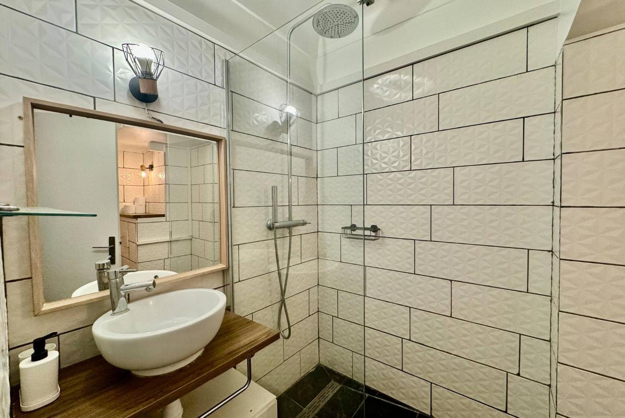 2 Pieces Hyper-centre Carabacel Appartement Nice